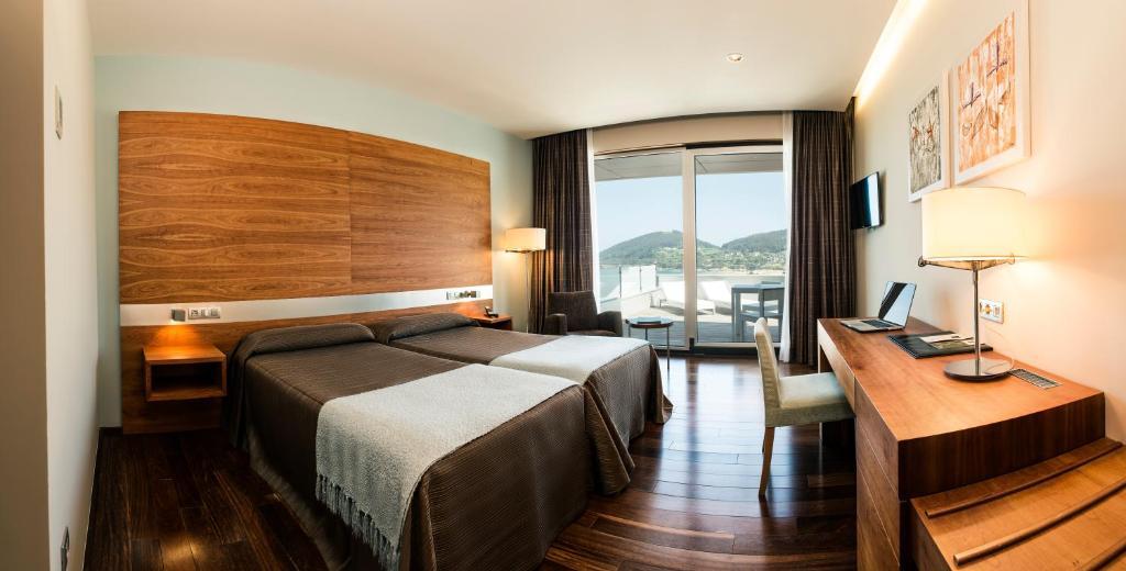 Hotel Ego Viveiro Buitenkant foto